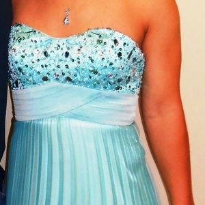 Prom Dress / Evening Gown